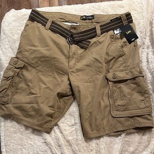Lee Men's Brown Cargo Shorts with Belt